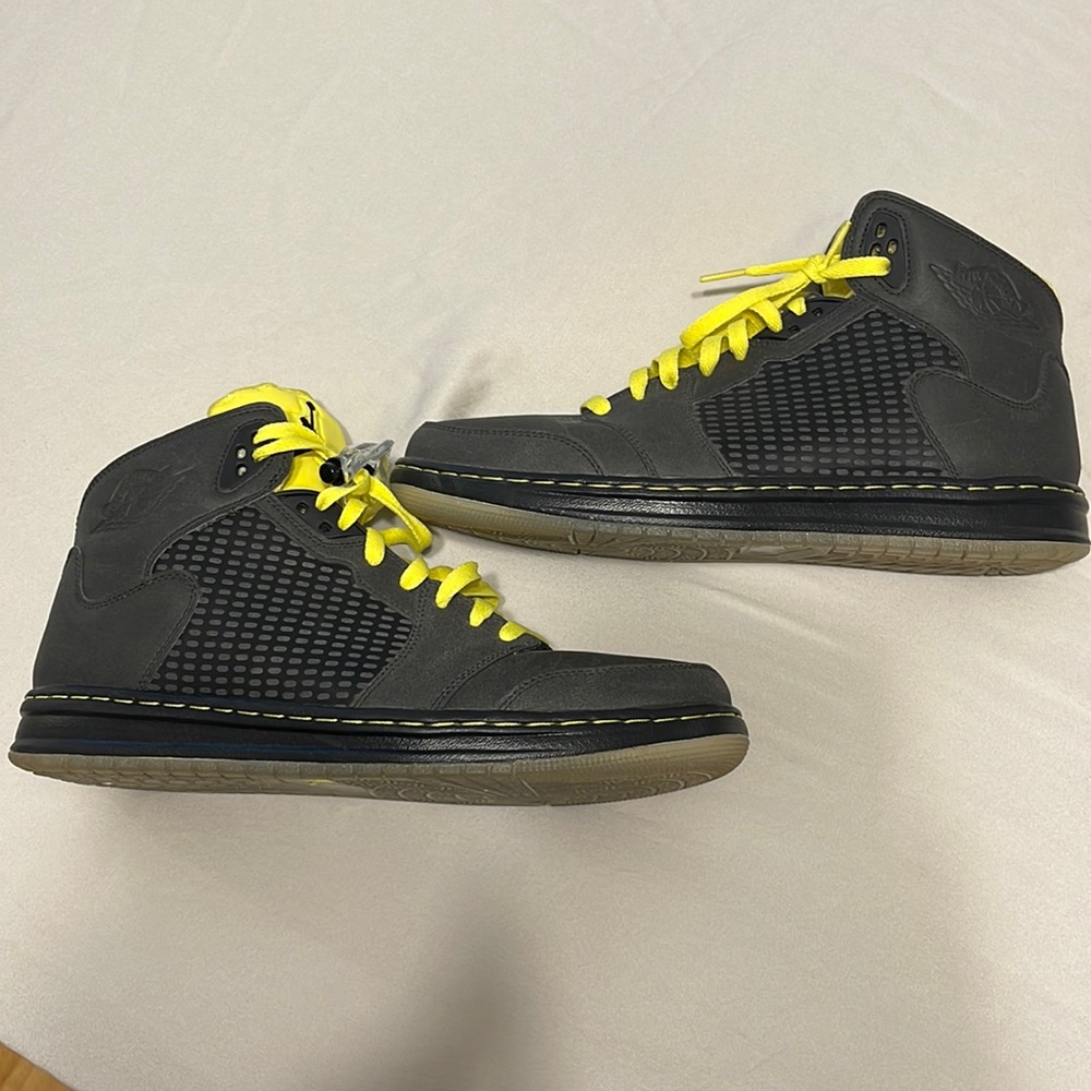 Air Jordan Sneakers